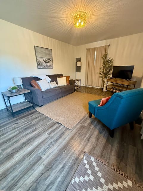 Little Blue House in Current River