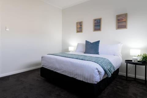 Oceanfront Escape with Fire Pit & Coastal Views House in Devonport