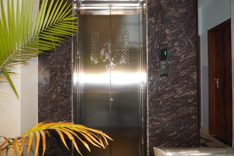 elevator