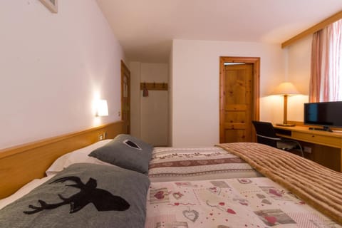 Albergo Genziana Hotel in Canton of Grisons