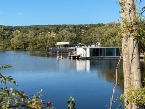 Natural landscape, Lake view, River view