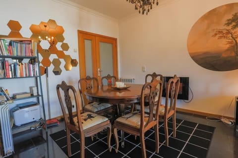 Library, Dining area