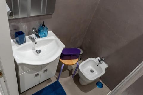 a jump in Montesanto by Montesanto Luxury Domus House in Naples