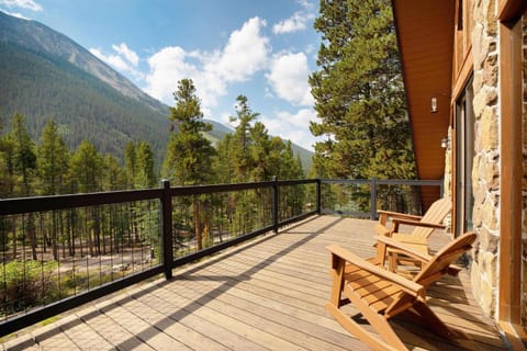 A Frame Escape - Highway 82 in Twin Lakes, CO House in Colorado