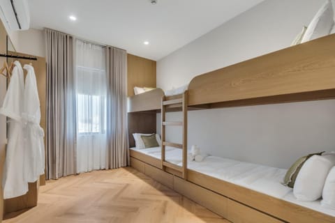 Bed, Photo of the whole room, Bedroom, bunk bed