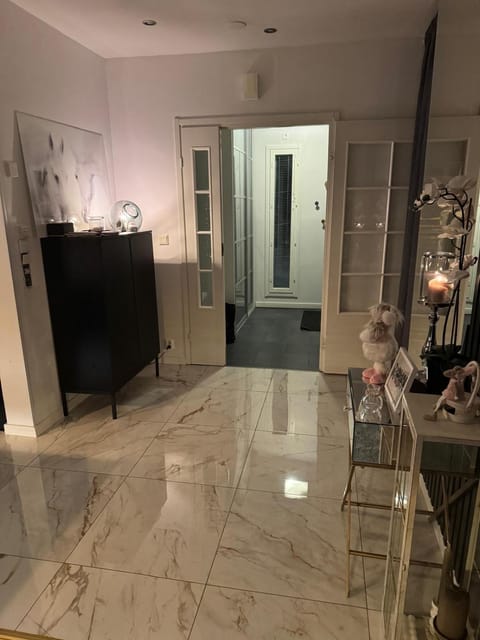 Lapland Riverside Home Villa in Rovaniemi