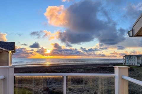 Jewel by the Sea Apartment in Westport