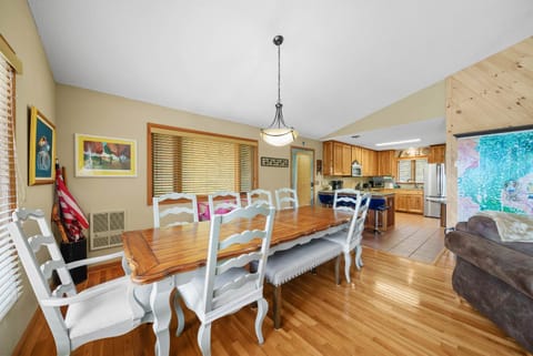 Chalet Cortina House in Beech Mountain