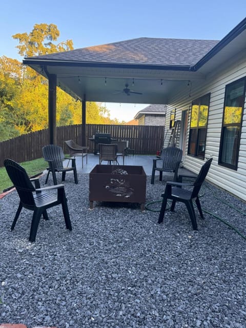 Tigers Geaux at The Wild LSU Jungle - KC7049 House in Baton Rouge