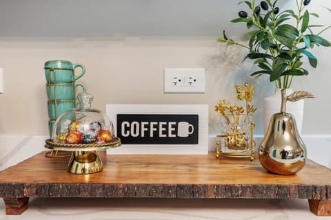 Chic Oasis Game Room Near Base House in Waukegan