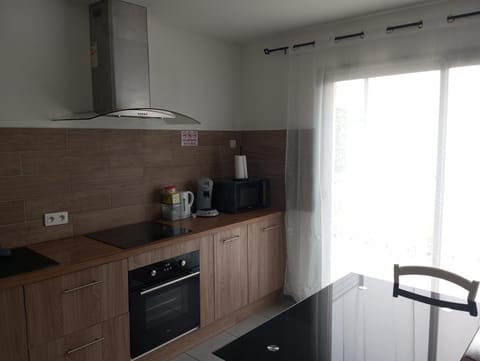 charmant T2 la soie avec place de parking Apartment in Villeurbanne