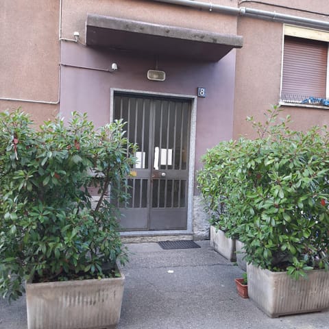 Appartamento vicino a Fondazione Prada e IEO Apartment in Milan