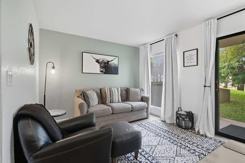 Branson Getaway Retreat - For 4 House in Branson