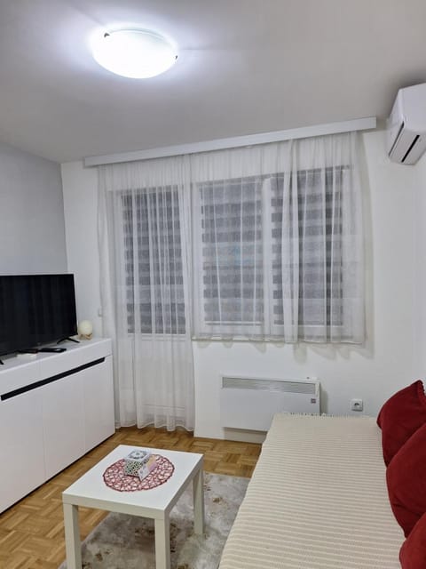 Tri Sunca Apartment in Vojvodina