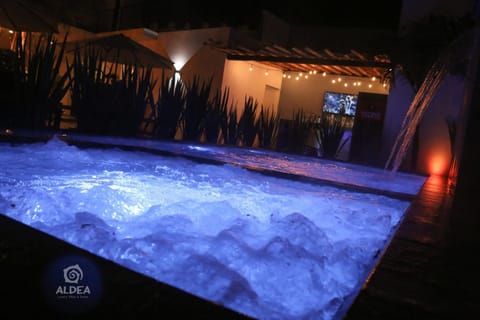 Aldea Express Hotel in Hidalgo, Mexico