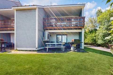 Property building, Day
