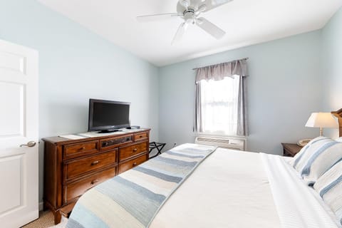 The Colonels Suites Unit 2 Apartment hotel in Northeast Harbor