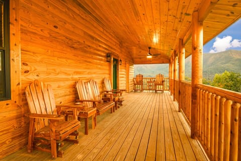 BRAND NEW LUXURY CABIN - Wears Valley Views Your Ultimate Smoky Mountain Escape in Wears Valley, TN Cabin in Sevier County