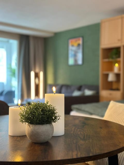 Bed, Living room, Photo of the whole room, Seating area, Bedroom