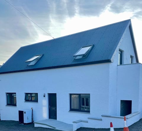 Adaliene's Retreat Flat 2 Apartment in Portree