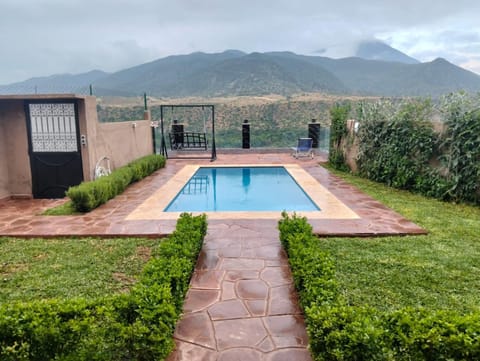 Spring, Day, Natural landscape, Garden, Mountain view, Pool view, Swimming pool, Swimming pool, sunbed