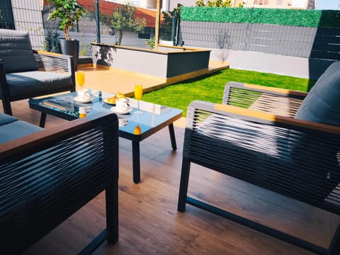 Seating area, Garden view