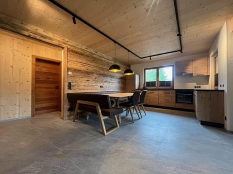 Lärchenchalet House in Carinthia, Austria