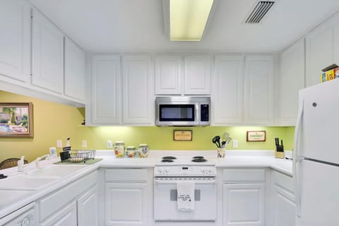 Demere Landing 142 House in Saint Simons Island