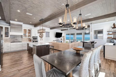 Emerald Breeze House in Inlet Beach