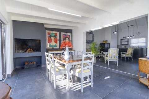Peace Haven Cottage St Helena Bay Apartment in Western Cape
