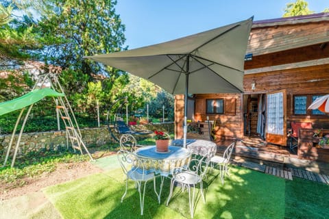 Chalet gite Chalet in Provence-Alpes-Côte d'Azur