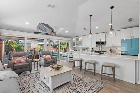 Secret Beach House House in Miramar Beach