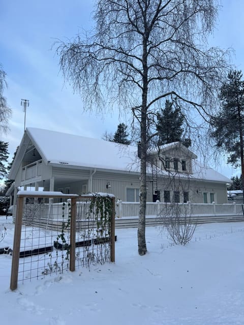Property building, Winter