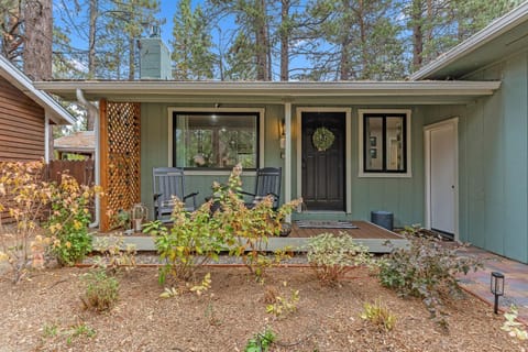 CYH0883- Patricia's Mountain Paradise home House in South Lake Tahoe