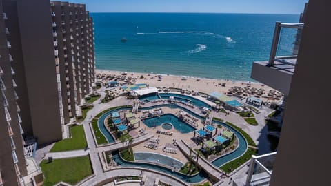 Property building, Day, Bird's eye view, Beach, Pool view, Sea view, Swimming pool, Swimming pool, sunbed