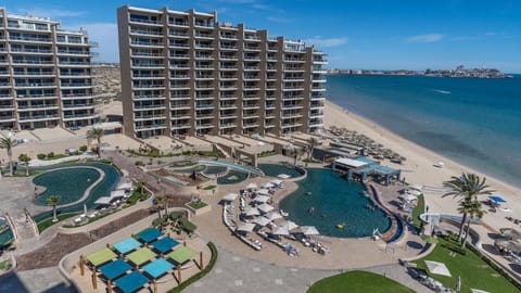 Property building, Day, Bird's eye view, Beach, Swimming pool