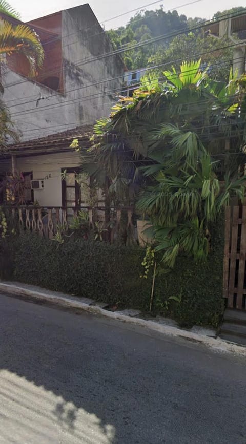 Suíte da Rô Bed and Breakfast in Mangaratiba