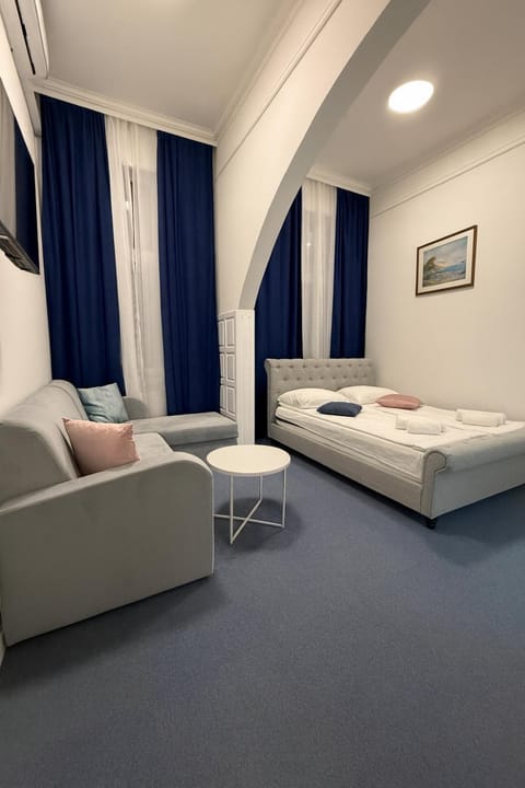 Royal Blue Central Point Apartment in Sarajevo