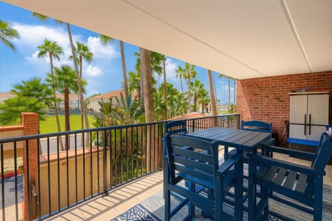 Peaceful Pool Steps to Beach XXL Patio Apartment in South Padre Island
