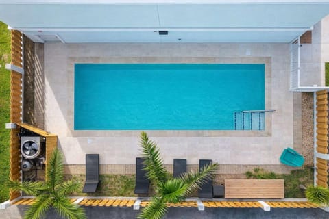 2 Levels New Townhome Heated Pool #1 Apartment in South Padre Island