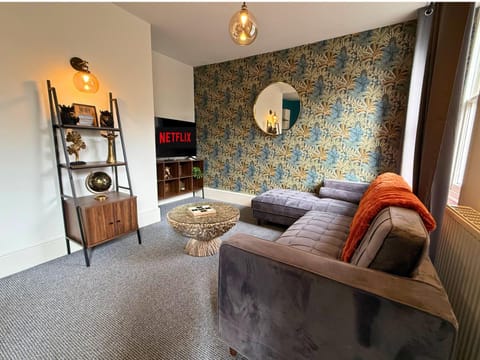 TV and multimedia, Living room, internet