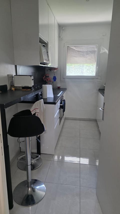 chambre - Paris - salons & missions pro Vacation rental in Montrouge