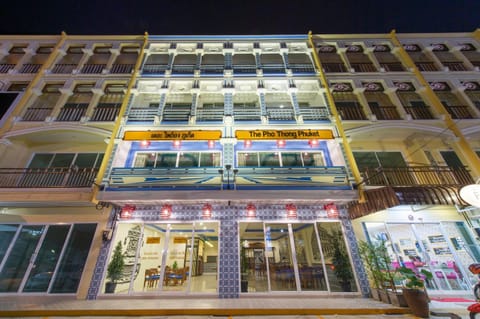 Property building, Night