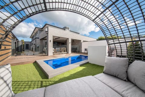 Patio, Pool view, Swimming pool