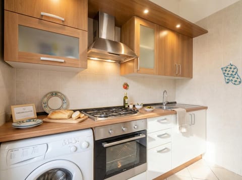 Elisa's - Villa with Garden Villa in Bari