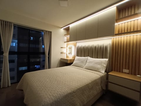 Bed, Bedroom, wardrobe
