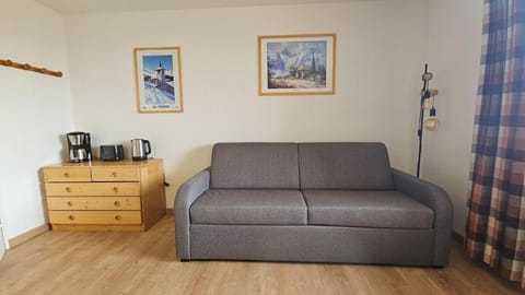 Condo - Roche Blanche Residence By Alpstays Apartment in Val Thorens