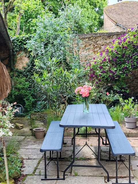 Appart cosy 70 m2 2 chambres tout confort 4 personnes Apartment in Centre-Val de Loire