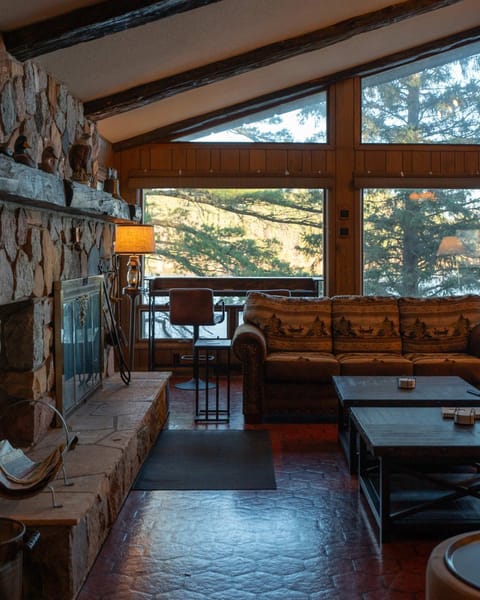 Property building, Living room, Seating area, fireplace