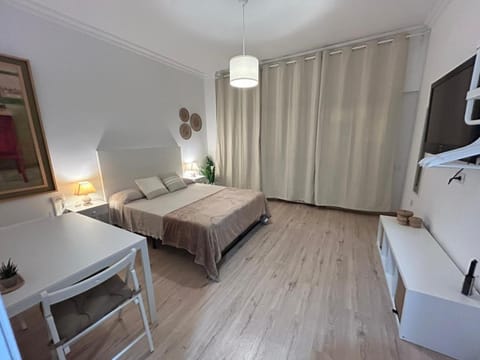 Rooms Rey, junto al Palacio Real y la Gran Vía Bed and Breakfast in Centro